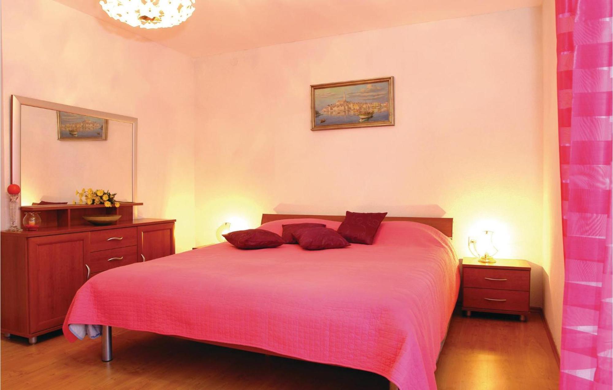 Lovely Home In Kapelica With Wifi Raša Exterior foto