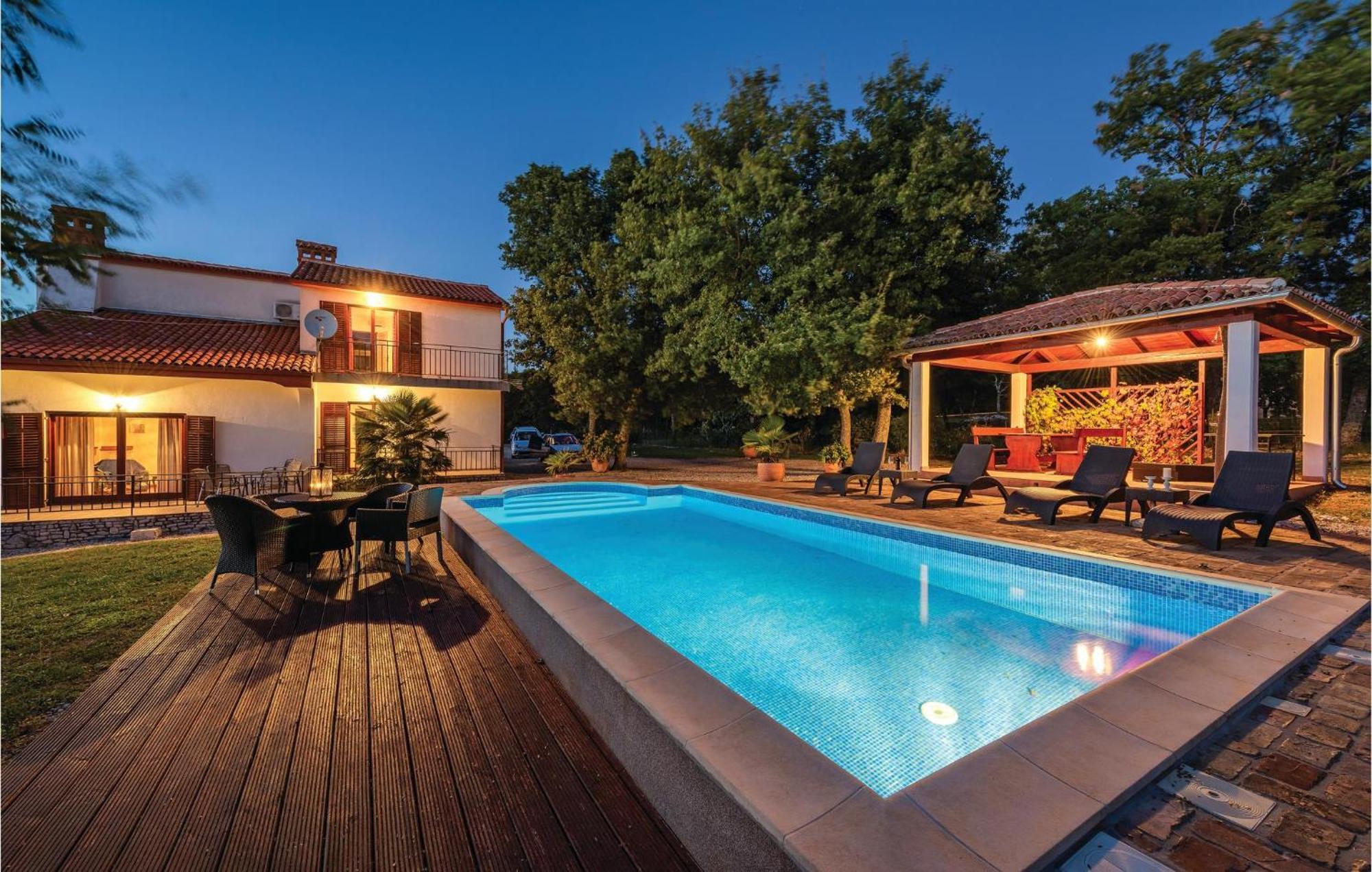 Lovely Home In Kapelica With Wifi Raša Exterior foto